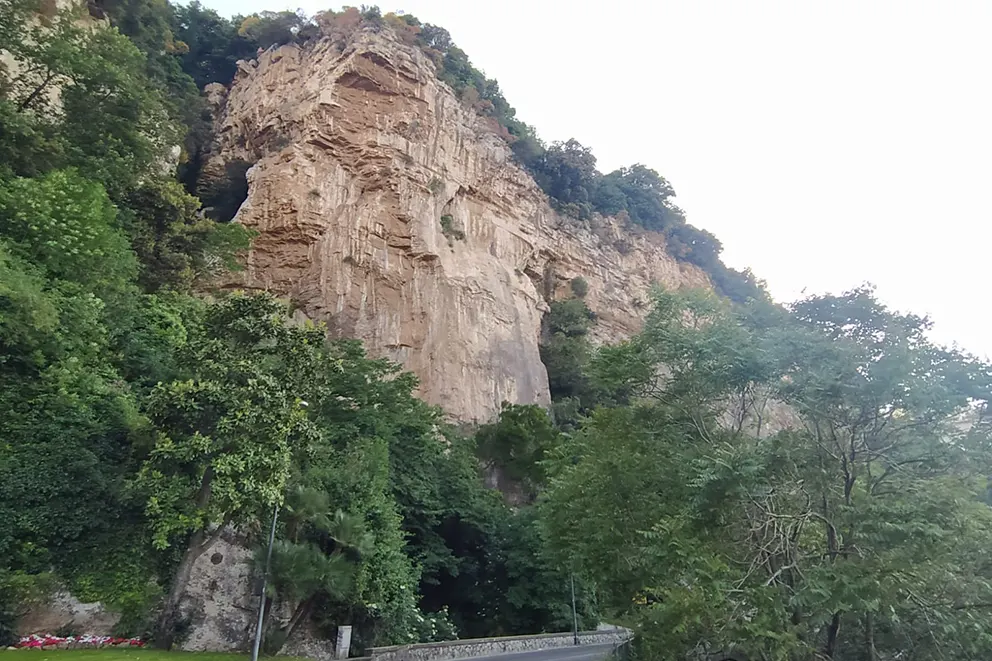 La Grotta Nicolucci-Lorenzoni